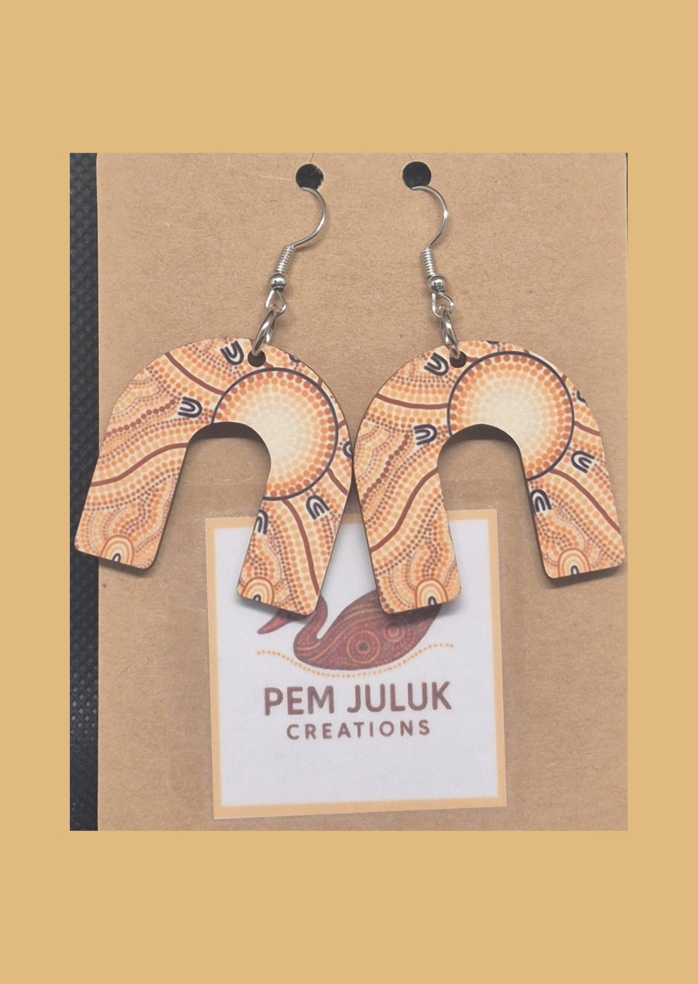 Spirit of Country - Arch Earrings